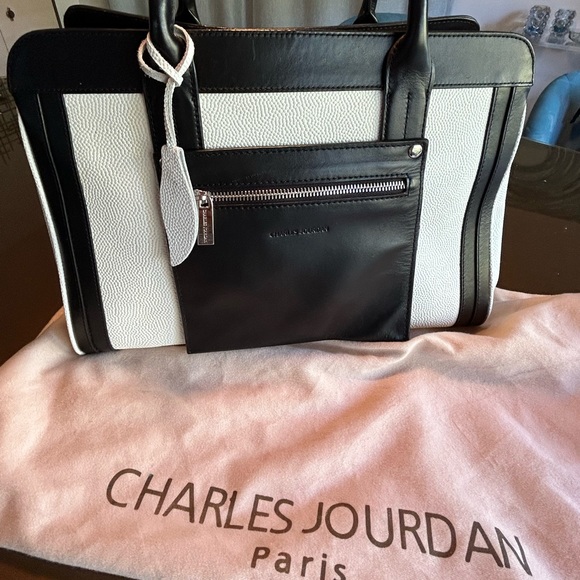 Charles Jourdan Bags Pristine Charles Jourdan Handbag Poshmark